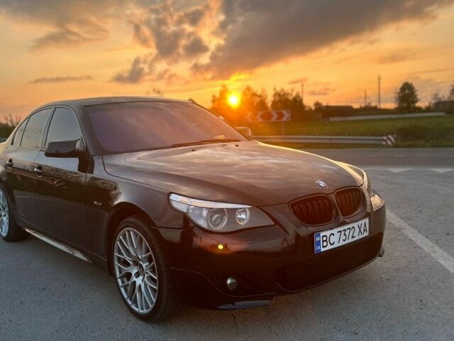 Синий БМВ 5 Серия, объемом двигателя 2.99 л и пробегом 380 тыс. км за 11200 $, фото 1 на Automoto.ua