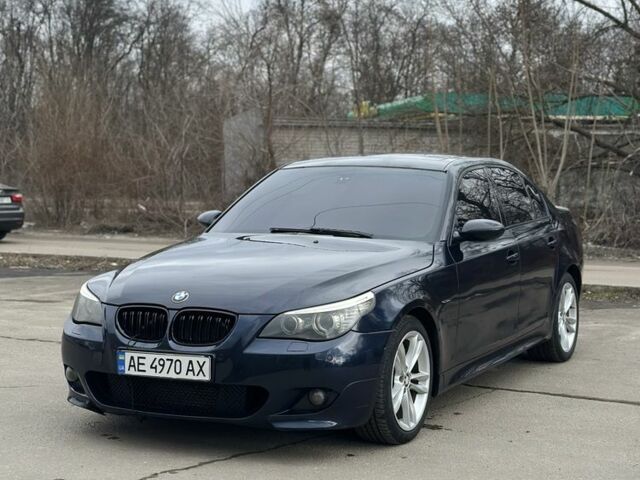 Синий БМВ 5 Серия, объемом двигателя 3 л и пробегом 285 тыс. км за 6525 $, фото 1 на Automoto.ua