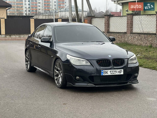 Синій БМВ 5 Серія, об'ємом двигуна 4.8 л та пробігом 387 тис. км за 10800 $, фото 1 на Automoto.ua
