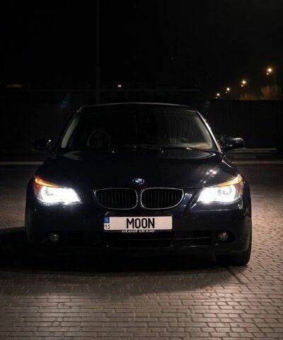 Синий БМВ 5 Серия, объемом двигателя 2 л и пробегом 300 тыс. км за 6500 $, фото 1 на Automoto.ua