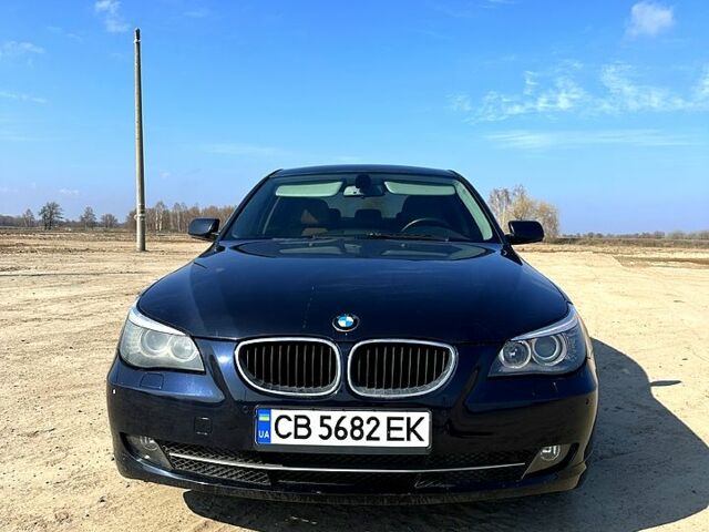 Синий БМВ 5 Серия, объемом двигателя 3 л и пробегом 0 тыс. км за 7500 $, фото 1 на Automoto.ua