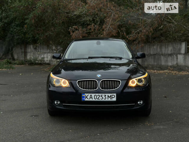 Синий БМВ 5 Серия, объемом двигателя 3 л и пробегом 191 тыс. км за 9000 $, фото 1 на Automoto.ua