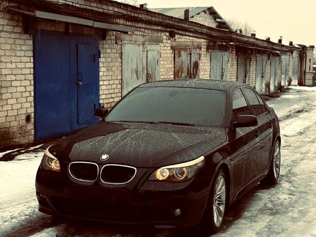Синій БМВ 5 Серія, об'ємом двигуна 3 л та пробігом 390 тис. км за 8500 $, фото 1 на Automoto.ua