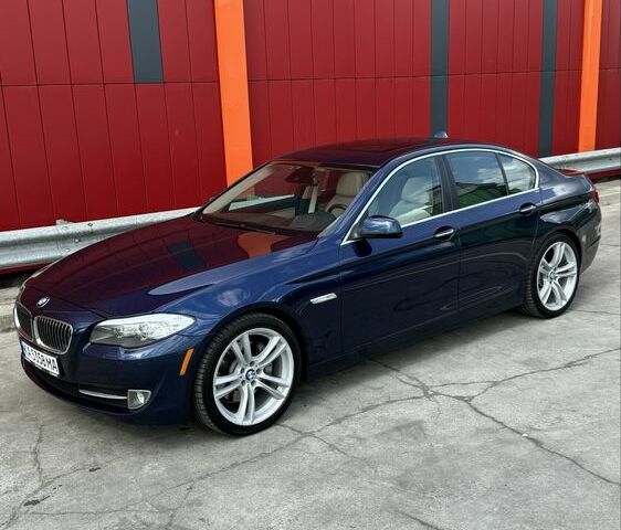 Синий БМВ 5 Серия, объемом двигателя 3 л и пробегом 155 тыс. км за 14500 $, фото 1 на Automoto.ua