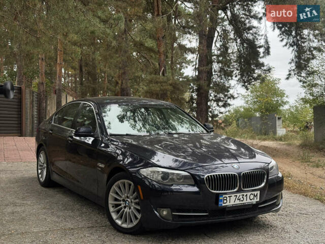 Синий БМВ 5 Серия, объемом двигателя 2.99 л и пробегом 279 тыс. км за 9900 $, фото 1 на Automoto.ua