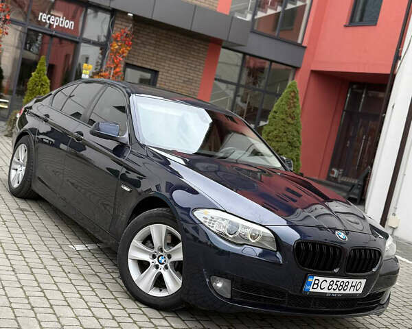 Синій БМВ 5 Серія, об'ємом двигуна 2 л та пробігом 273 тис. км за 12400 $, фото 1 на Automoto.ua