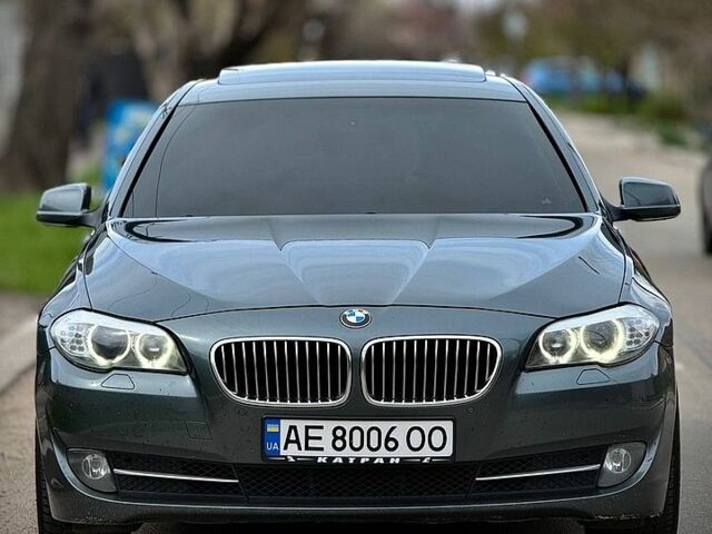 Синий БМВ 5 Серия, объемом двигателя 2 л и пробегом 177 тыс. км за 10000 $, фото 1 на Automoto.ua
