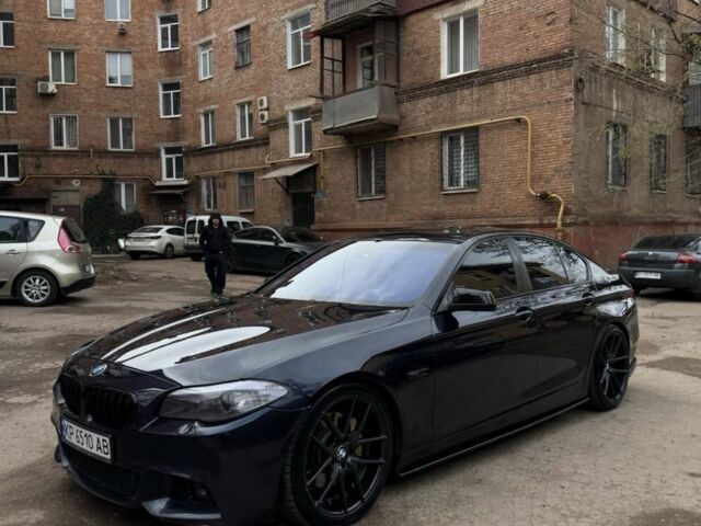 Синій БМВ 5 Серія, об'ємом двигуна 3 л та пробігом 215 тис. км за 14500 $, фото 1 на Automoto.ua