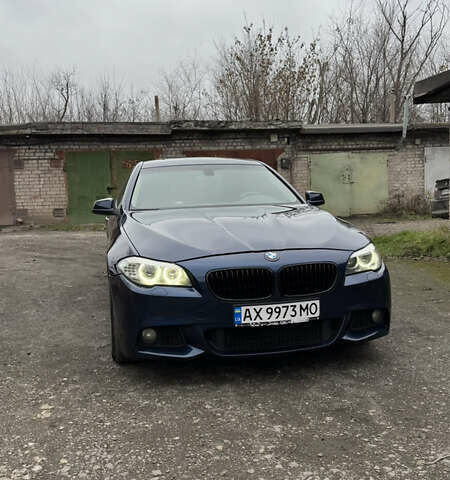 Синій БМВ 5 Серія, об'ємом двигуна 2 л та пробігом 296 тис. км за 12500 $, фото 1 на Automoto.ua