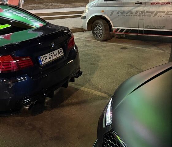 Синий БМВ 5 Серия, объемом двигателя 3 л и пробегом 3 тыс. км за 18000 $, фото 1 на Automoto.ua