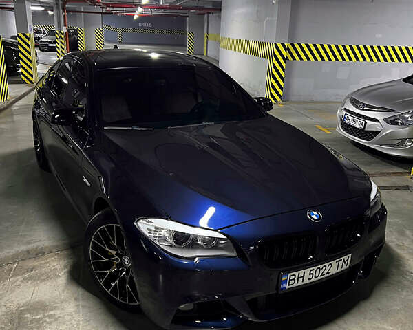 Синий БМВ 5 Серия, объемом двигателя 3 л и пробегом 225 тыс. км за 15800 $, фото 1 на Automoto.ua