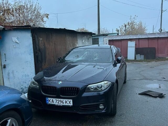Синий БМВ 5 Серия, объемом двигателя 2 л и пробегом 130 тыс. км за 7500 $, фото 1 на Automoto.ua