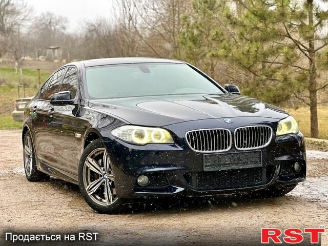 Синий БМВ 5 Серия, объемом двигателя 3 л и пробегом 215 тыс. км за 12400 $, фото 1 на Automoto.ua