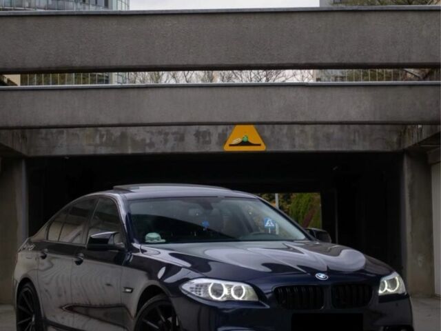 Синій БМВ 5 Серія, об'ємом двигуна 0 л та пробігом 216 тис. км за 11200 $, фото 1 на Automoto.ua