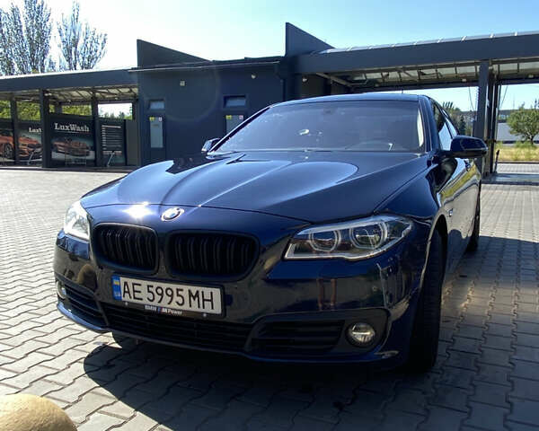 Синий БМВ 5 Серия, объемом двигателя 2.99 л и пробегом 376 тыс. км за 18500 $, фото 1 на Automoto.ua