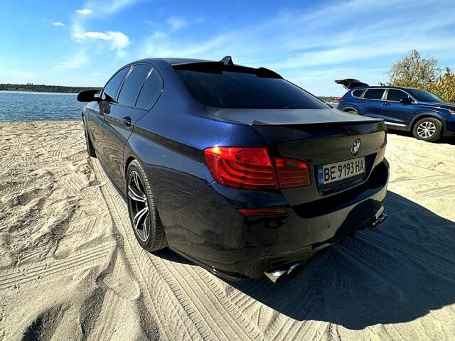 Синий БМВ 5 Серия, объемом двигателя 3 л и пробегом 0 тыс. км за 22500 $, фото 1 на Automoto.ua