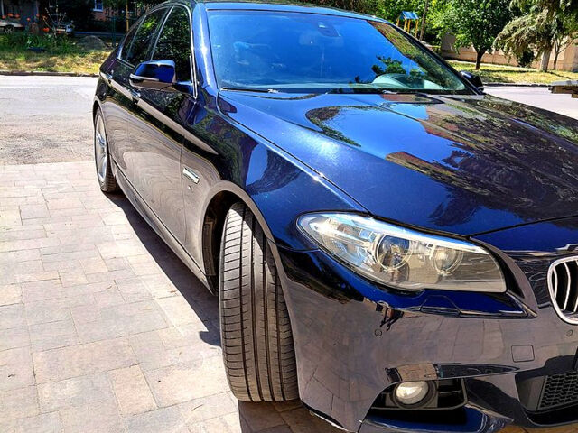 Синій БМВ 5 Серія, об'ємом двигуна 2 л та пробігом 250 тис. км за 18700 $, фото 1 на Automoto.ua
