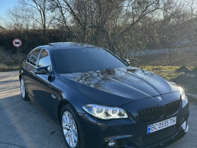 Синий БМВ 5 Серия, объемом двигателя 3 л и пробегом 145 тыс. км за 21500 $, фото 1 на Automoto.ua
