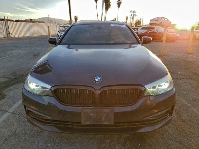 Синий БМВ 5 Серия, объемом двигателя 2 л и пробегом 227 тыс. км за 18200 $, фото 1 на Automoto.ua