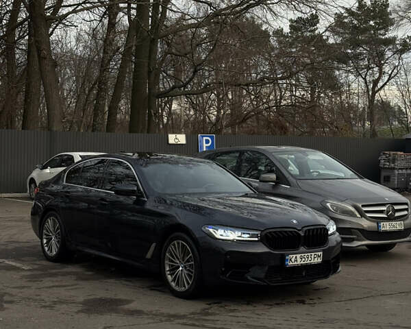 Синий БМВ 5 Серия, объемом двигателя 2 л и пробегом 122 тыс. км за 32500 $, фото 1 на Automoto.ua