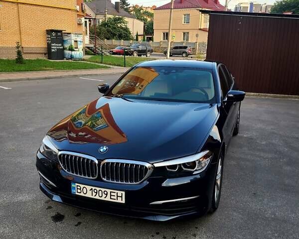Синий БМВ 5 Серия, объемом двигателя 2 л и пробегом 83 тыс. км за 33551 $, фото 1 на Automoto.ua