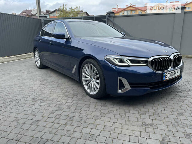Синий БМВ 5 Серия, объемом двигателя 2.99 л и пробегом 37 тыс. км за 61900 $, фото 1 на Automoto.ua