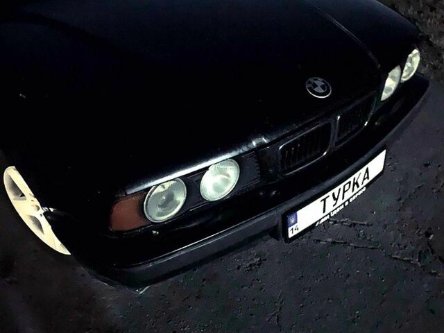 Синий БМВ 5 Серия, объемом двигателя 2 л и пробегом 603 тыс. км за 3500 $, фото 1 на Automoto.ua