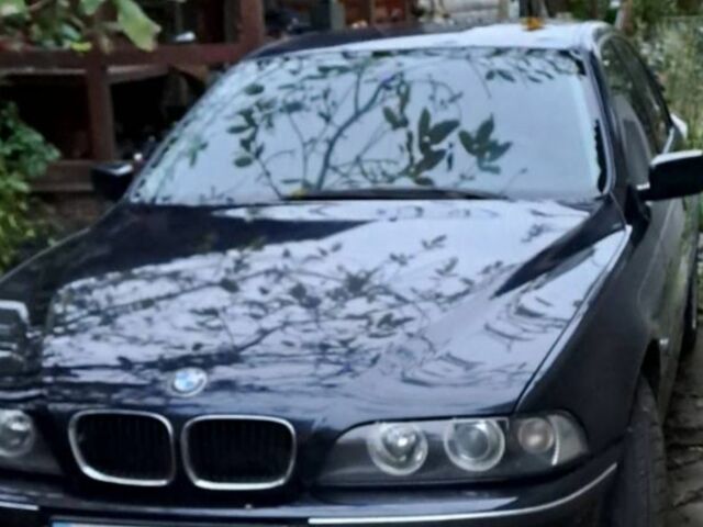 Синий БМВ 5 Серия, объемом двигателя 0 л и пробегом 2 тыс. км за 3500 $, фото 1 на Automoto.ua