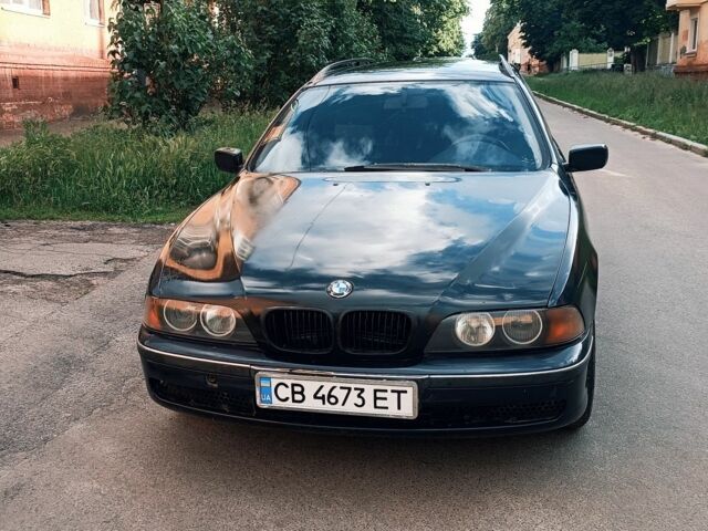 Синій БМВ 5 Серія, об'ємом двигуна 2 л та пробігом 290 тис. км за 2594 $, фото 1 на Automoto.ua