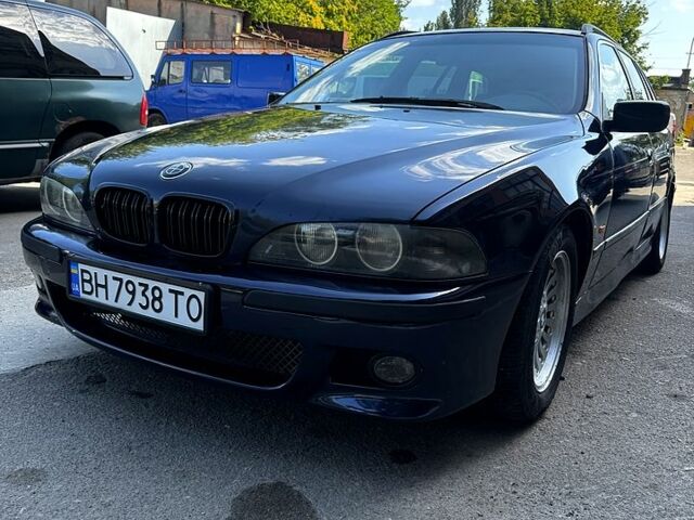 Синій БМВ 5 Серія, об'ємом двигуна 2.5 л та пробігом 188 тис. км за 3499 $, фото 1 на Automoto.ua