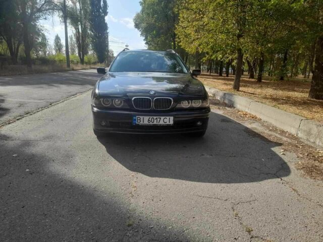 Синий БМВ 5 Серия, объемом двигателя 2 л и пробегом 270 тыс. км за 5000 $, фото 1 на Automoto.ua