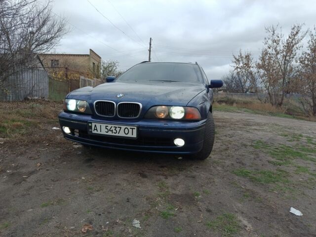 Синий БМВ 5 Серия, объемом двигателя 2.8 л и пробегом 380 тыс. км за 2758 $, фото 1 на Automoto.ua
