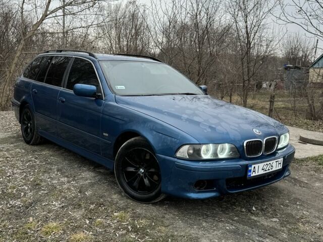 Синий БМВ 5 Серия, объемом двигателя 2 л и пробегом 370 тыс. км за 3900 $, фото 1 на Automoto.ua