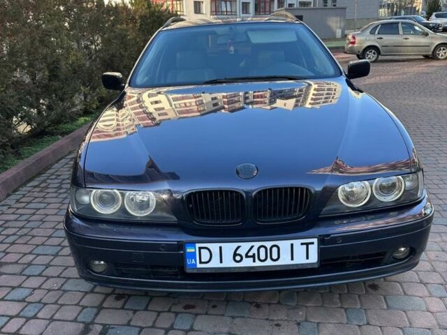 Синий БМВ 5 Серия, объемом двигателя 2.5 л и пробегом 374 тыс. км за 4500 $, фото 1 на Automoto.ua