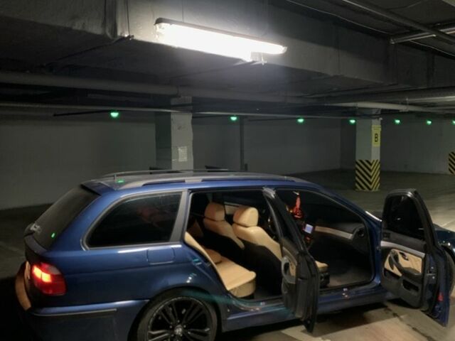 Синий БМВ 5 Серия, объемом двигателя 3 л и пробегом 470 тыс. км за 4700 $, фото 1 на Automoto.ua