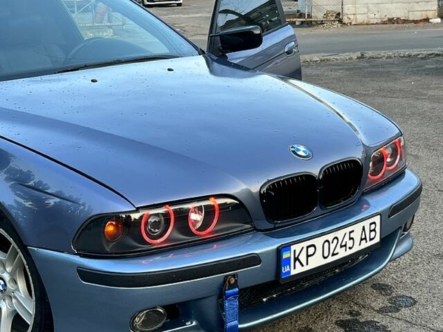 Синий БМВ 5 Серия, объемом двигателя 2.5 л и пробегом 380 тыс. км за 4900 $, фото 1 на Automoto.ua