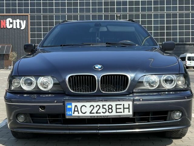 Синий БМВ 5 Серия, объемом двигателя 3 л и пробегом 356 тыс. км за 4600 $, фото 1 на Automoto.ua