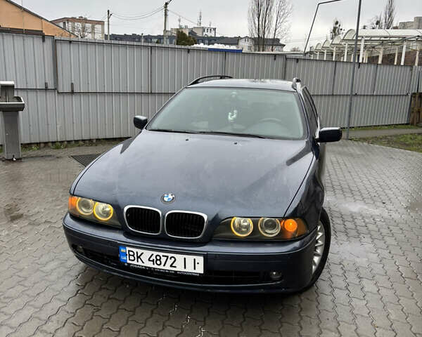 Синий БМВ 5 Серия, объемом двигателя 2.5 л и пробегом 482 тыс. км за 4500 $, фото 1 на Automoto.ua