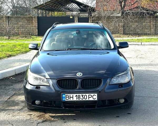 Синий БМВ 5 Серия, объемом двигателя 3 л и пробегом 200 тыс. км за 5500 $, фото 1 на Automoto.ua