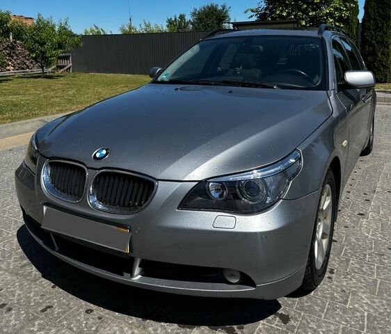 Синий БМВ 5 Серия, объемом двигателя 3 л и пробегом 250 тыс. км за 4500 $, фото 1 на Automoto.ua