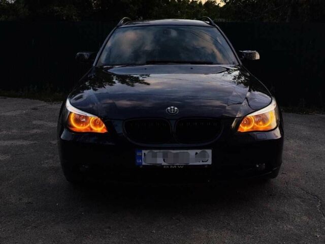 Синий БМВ 5 Серия, объемом двигателя 2.5 л и пробегом 261 тыс. км за 7902 $, фото 1 на Automoto.ua