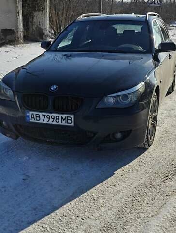 Синий БМВ 5 Серия, объемом двигателя 2.99 л и пробегом 247 тыс. км за 13800 $, фото 1 на Automoto.ua