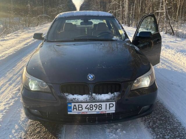 Синий БМВ 5 Серия, объемом двигателя 3 л и пробегом 411 тыс. км за 5800 $, фото 1 на Automoto.ua