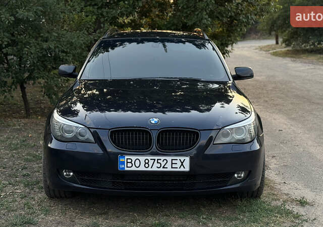 Синий БМВ 5 Серия, объемом двигателя 3 л и пробегом 363 тыс. км за 10500 $, фото 1 на Automoto.ua