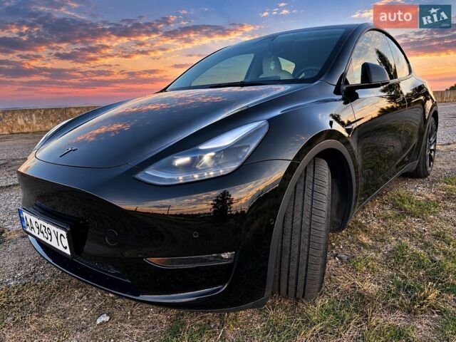 Синий БМВ 5 Серия, объемом двигателя 2 л и пробегом 225 тыс. км за 9200 $, фото 1 на Automoto.ua