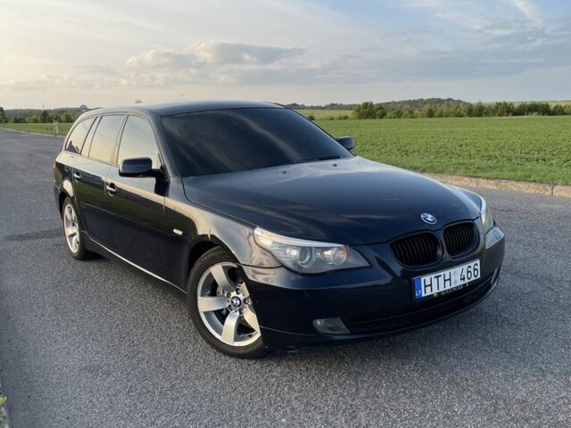 Синий БМВ 5 Серия, объемом двигателя 3 л и пробегом 374 тыс. км за 4999 $, фото 1 на Automoto.ua
