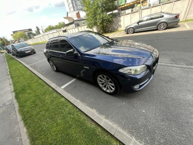 Синий БМВ 5 Серия, объемом двигателя 2 л и пробегом 303 тыс. км за 11500 $, фото 1 на Automoto.ua