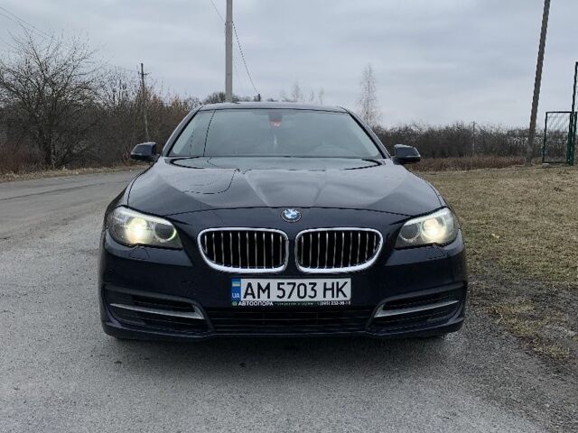 Синий БМВ 5 Серия, объемом двигателя 2 л и пробегом 240 тыс. км за 15700 $, фото 1 на Automoto.ua