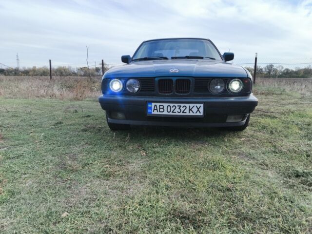 Зелений БМВ 5 Серія, об'ємом двигуна 2 л та пробігом 250 тис. км за 2800 $, фото 1 на Automoto.ua