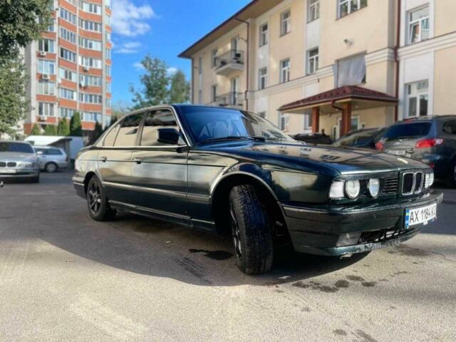 Зелений БМВ 5 Серія, об'ємом двигуна 2.4 л та пробігом 340 тис. км за 2100 $, фото 1 на Automoto.ua